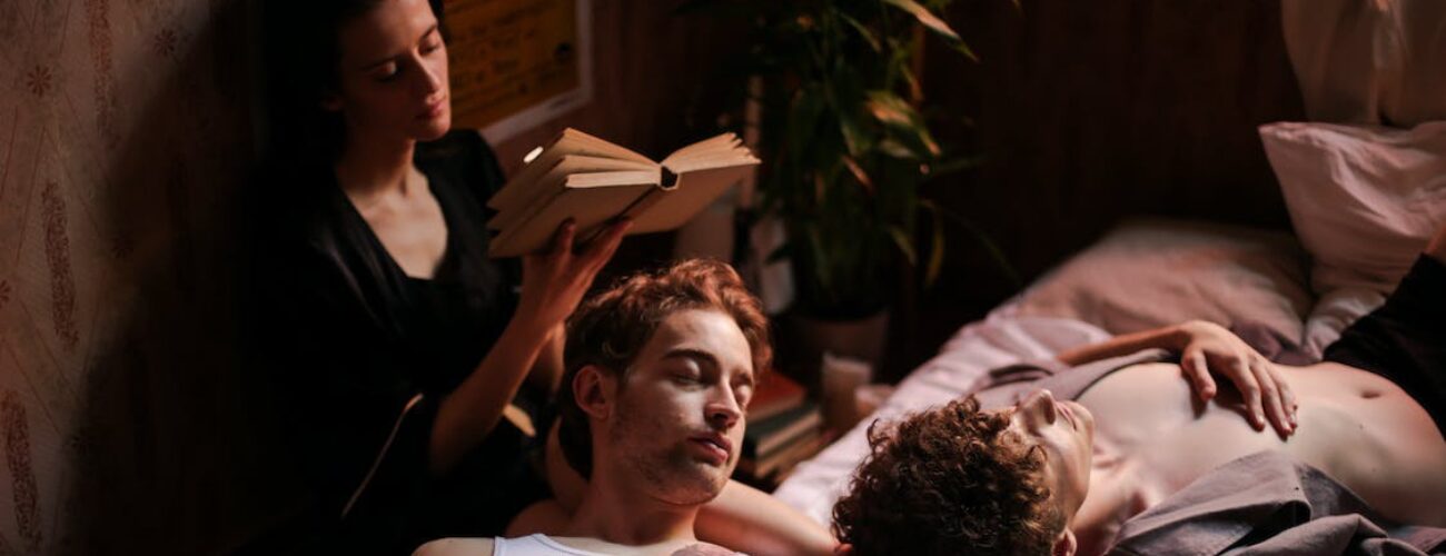 The Bliss and Miseries of Open Relationships